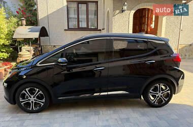 Хэтчбек Chevrolet Bolt EV 2019 в 