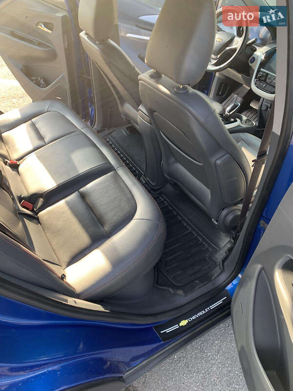 Хетчбек Chevrolet Bolt EV 2017 в Києві