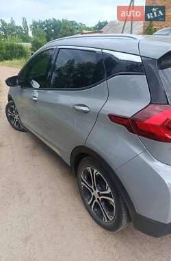 Хэтчбек Chevrolet Bolt EV 2020 в 