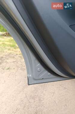 Хэтчбек Chevrolet Bolt EV 2020 в 