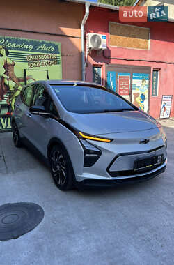 Хэтчбек Chevrolet Bolt EV 2023 в 