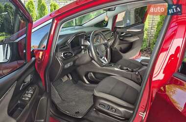 Хэтчбек Chevrolet Bolt EV 2023 в 