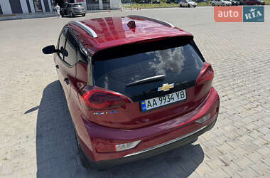 Хэтчбек Chevrolet Bolt EV 2020 в 
