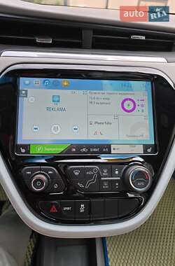 Хэтчбек Chevrolet Bolt EV 2020 в 