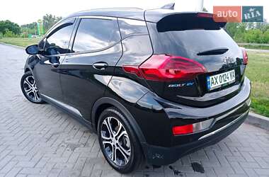 Хэтчбек Chevrolet Bolt EV 2017 в 