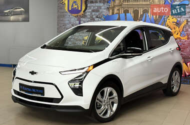 Хэтчбек Chevrolet Bolt EV 2023 в 