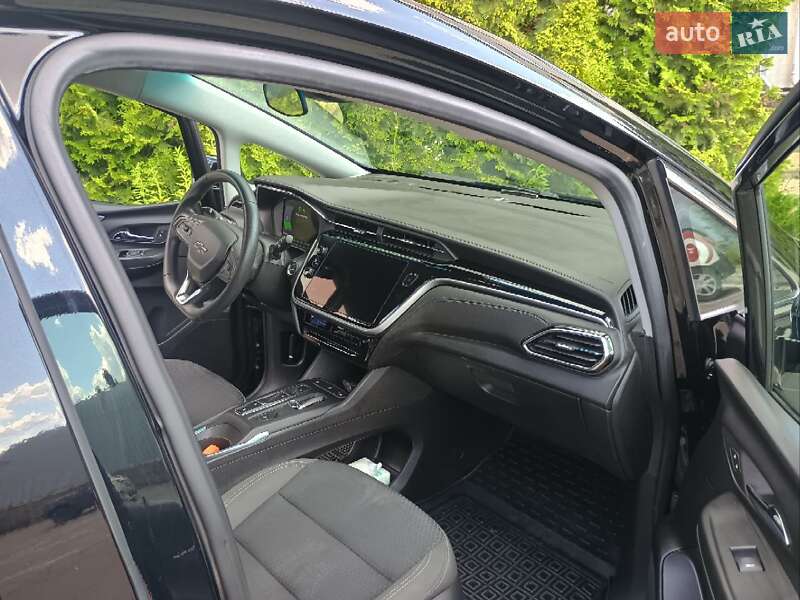 Хетчбек Chevrolet Bolt EV 2022 в Києві