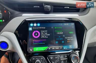 Хетчбек Chevrolet Bolt EV 2019 в 