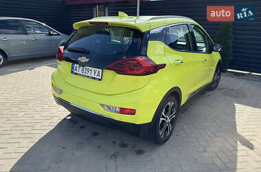 Хэтчбек Chevrolet Bolt EV 2018 в 