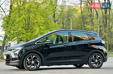Хэтчбек Chevrolet Bolt EV 2023 в 