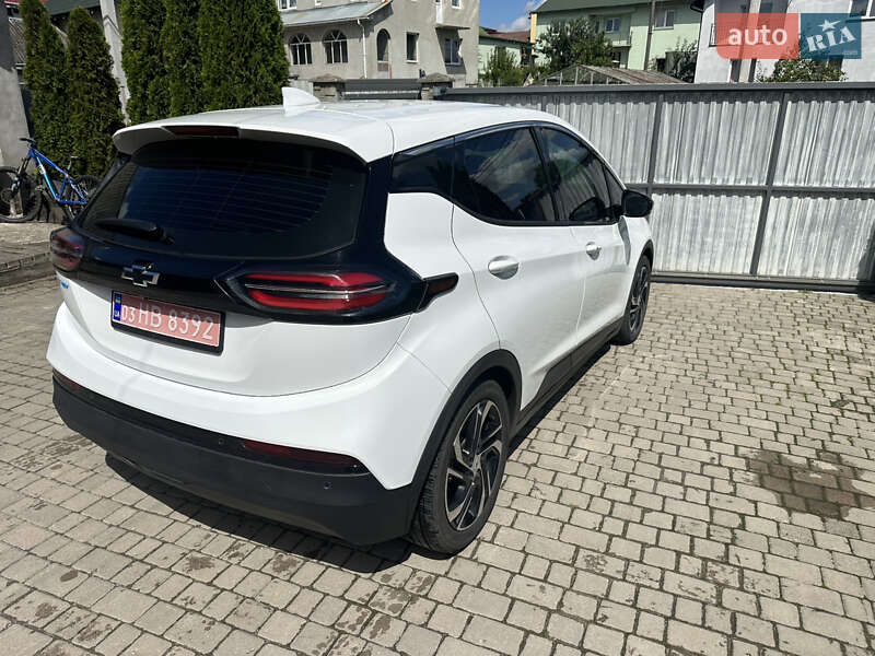 Хэтчбек Chevrolet Bolt EV 2023 в Львове