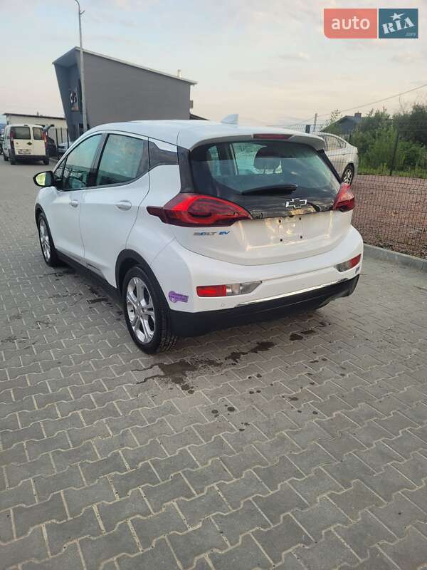 Хэтчбек Chevrolet Bolt EV 2019 в Львове фото 3 Хэтчбек Chevrolet Bolt EV 2019 в Львове