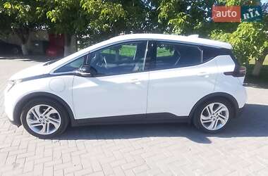 Хэтчбек Chevrolet Bolt EV 2022 в 