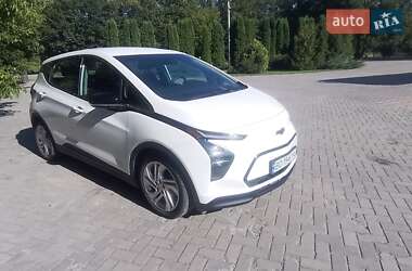 Хэтчбек Chevrolet Bolt EV 2022 в 
