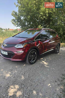 Хэтчбек Chevrolet Bolt EV 2018 в 