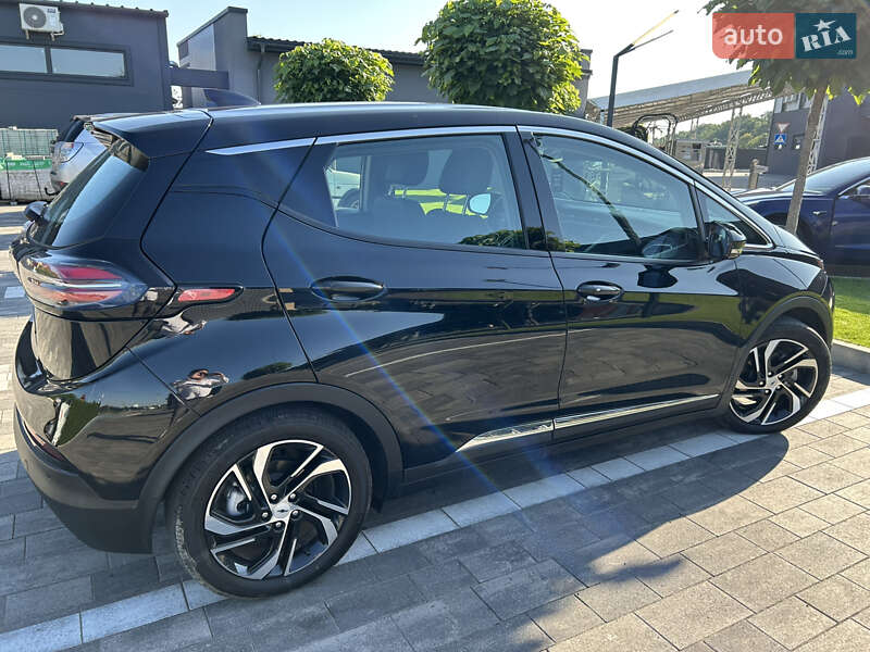 Хэтчбек Chevrolet Bolt EV 2023 в Луцке