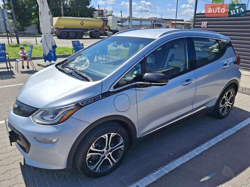 Хэтчбек Chevrolet Bolt EV 2016 в Житомире