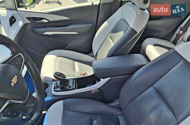 Хэтчбек Chevrolet Bolt EV 2016 в 