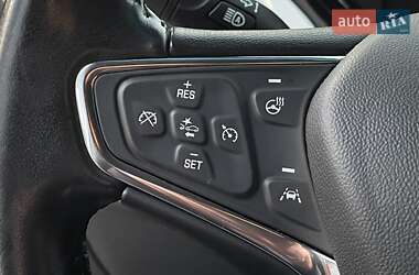 Хэтчбек Chevrolet Bolt EV 2021 в 
