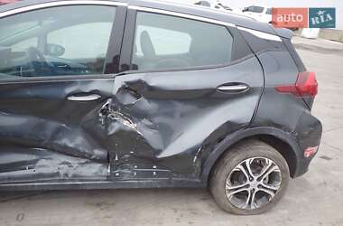 Хэтчбек Chevrolet Bolt EV 2019 в 