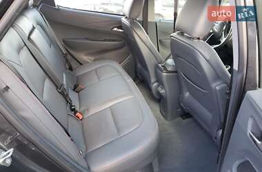 Хэтчбек Chevrolet Bolt EV 2019 в 