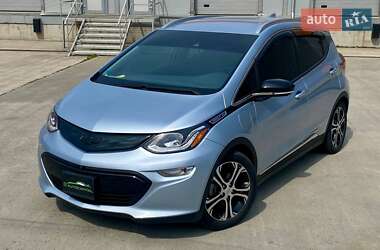 Хэтчбек Chevrolet Bolt EV 2017 в 