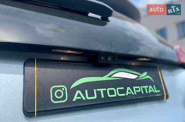 Хэтчбек Chevrolet Bolt EV 2017 в 