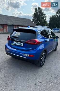 Хэтчбек Chevrolet Bolt EV 2018 в 