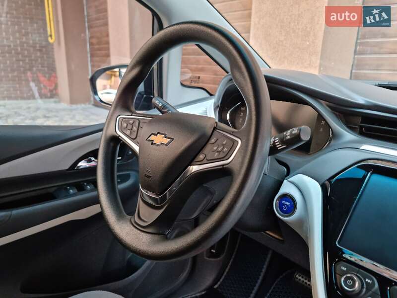 Хэтчбек Chevrolet Bolt EV 2017 в Виннице