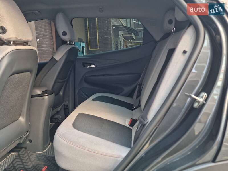 Хэтчбек Chevrolet Bolt EV 2017 в Виннице