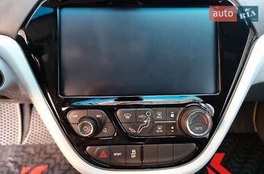 Хэтчбек Chevrolet Bolt EV 2017 в 