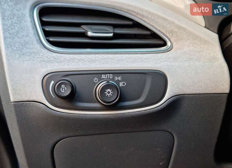 Хэтчбек Chevrolet Bolt EV 2017 в Виннице