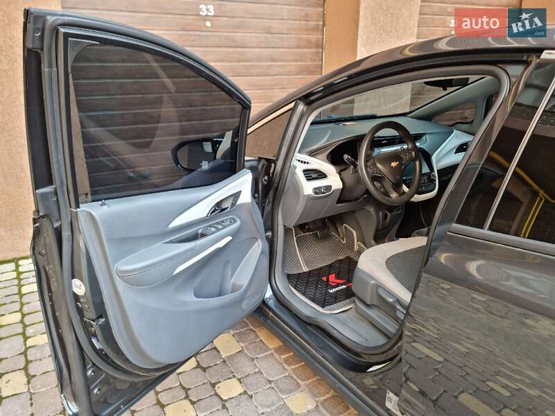 Хэтчбек Chevrolet Bolt EV 2017 в Виннице