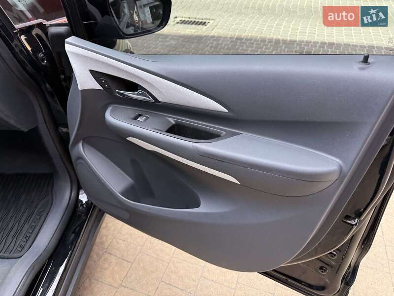 Хэтчбек Chevrolet Bolt EV 2019 в Львове