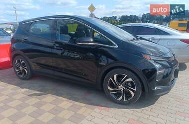 Хэтчбек Chevrolet Bolt EV 2022 в 