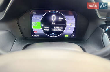 Хэтчбек Chevrolet Bolt EV 2023 в 