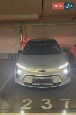 Хэтчбек Chevrolet Bolt EV 2023 в 