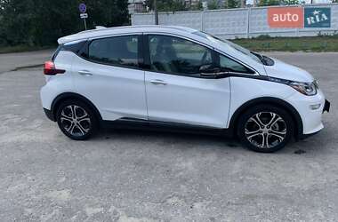 Хэтчбек Chevrolet Bolt EV 2020 в 