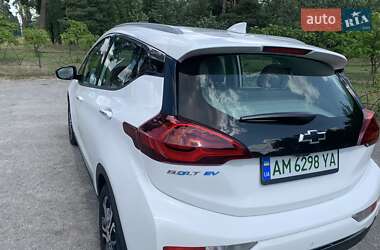 Хэтчбек Chevrolet Bolt EV 2020 в 