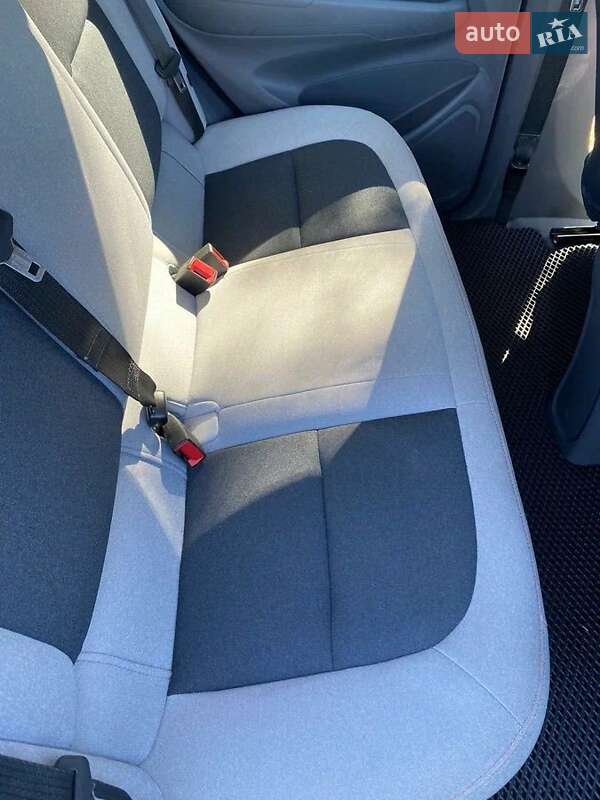 Хэтчбек Chevrolet Bolt EV 2019 в Одессе фото 13 Хэтчбек Chevrolet Bolt EV 2019 в Одессе