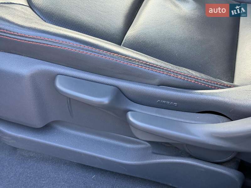 Хэтчбек Chevrolet Bolt EV 2017 в Виннице