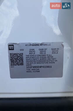 Хэтчбек Chevrolet Bolt EV 2022 в 