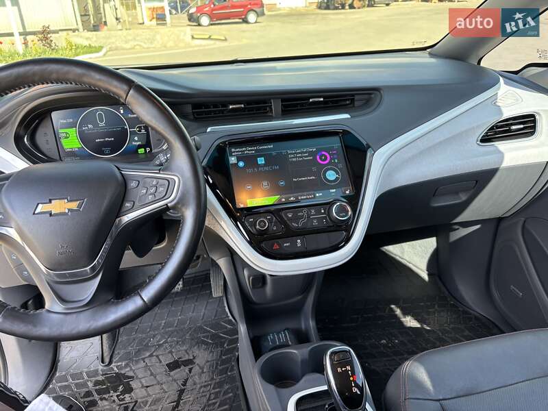 Хэтчбек Chevrolet Bolt EV 2017 в Харькове