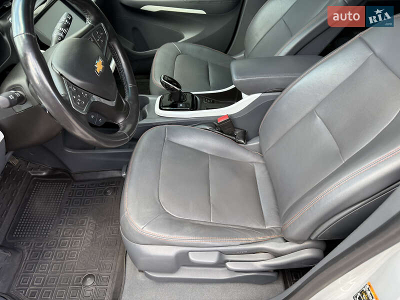 Хетчбек Chevrolet Bolt EV 2017 в Запоріжжі