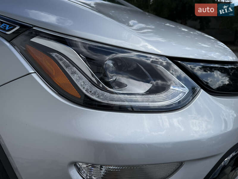 Хетчбек Chevrolet Bolt EV 2017 в Запоріжжі