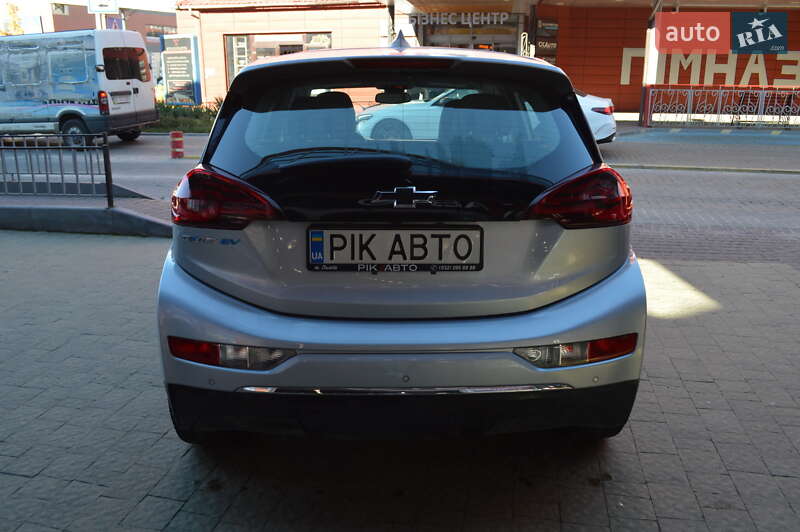 Хэтчбек Chevrolet Bolt EV 2017 в Львове