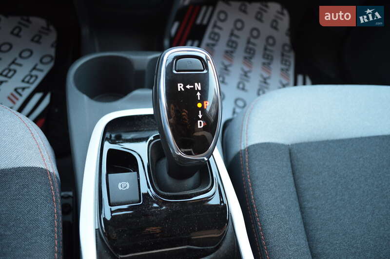 Хэтчбек Chevrolet Bolt EV 2017 в Львове