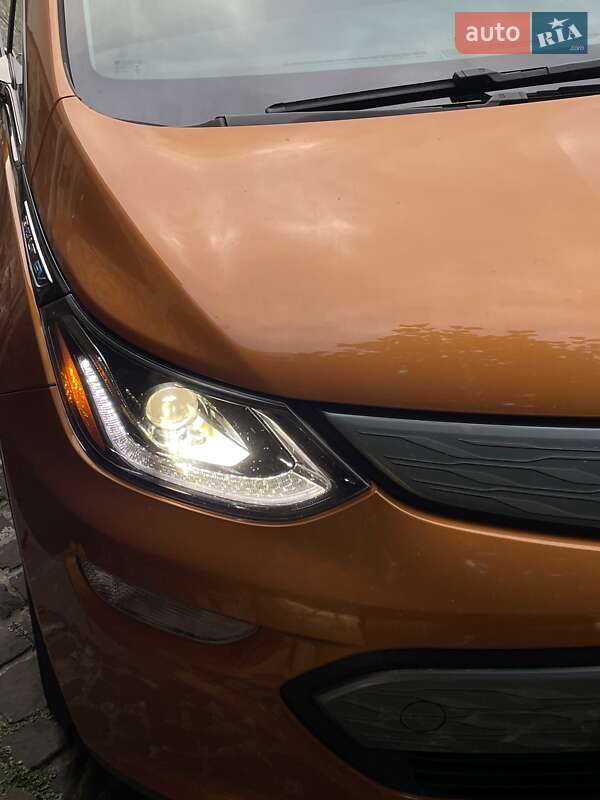 Хэтчбек Chevrolet Bolt EV 2017 в Львове фото 25 Хэтчбек Chevrolet Bolt EV 2017 в Львове