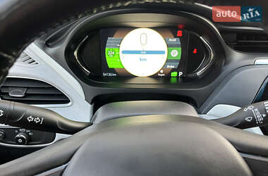 Хэтчбек Chevrolet Bolt EV 2019 в 
