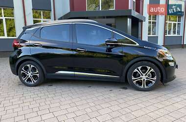 Хэтчбек Chevrolet Bolt EV 2019 в 